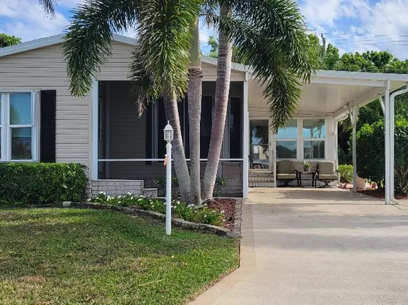 251 Travis Cay Place #18, Fort Pierce, FL 34982