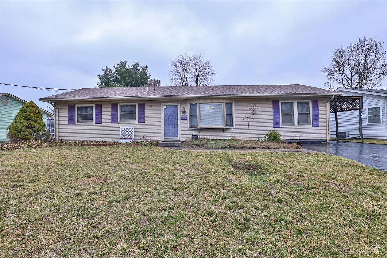 99 Westfield Dr photo 1