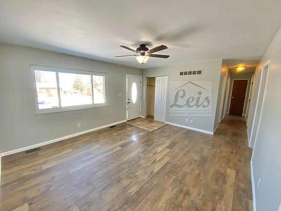 2nd image of 319 Poplar St
