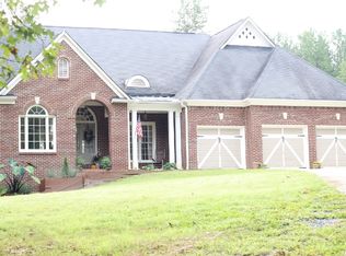 4315 Taylors Wood Dr, Cumming, GA 30028