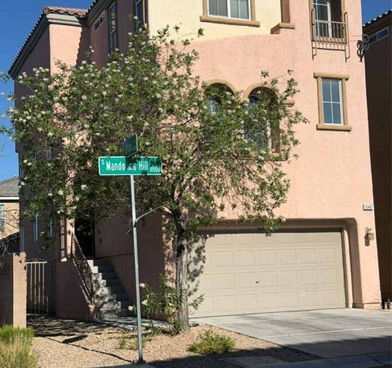 1st image of 10497 Mandolina Hills St