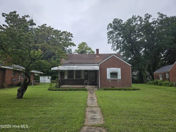 1211 E Holly Street, Goldsboro, NC 27530