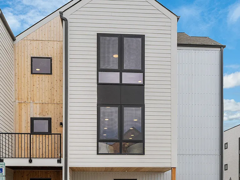 Highmark Bozeman Apartments & Townhomes — Photo 41