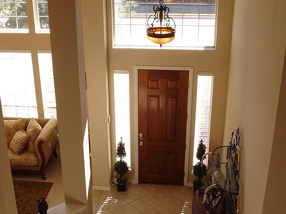 2nd image of 525 Water Oak Dr