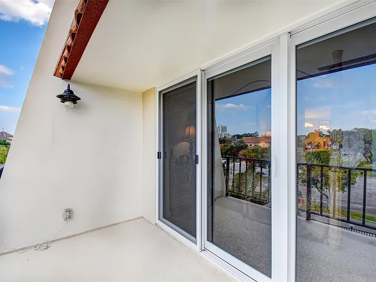 5555 N Ocean Blvd #37 — Photo 23