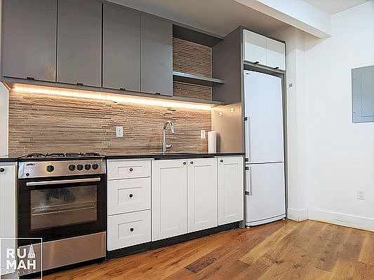 1st image of 67 Montrose Ave APT 1A