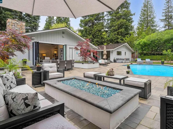 2348 Holly Oak Dr, Danville, CA 94506