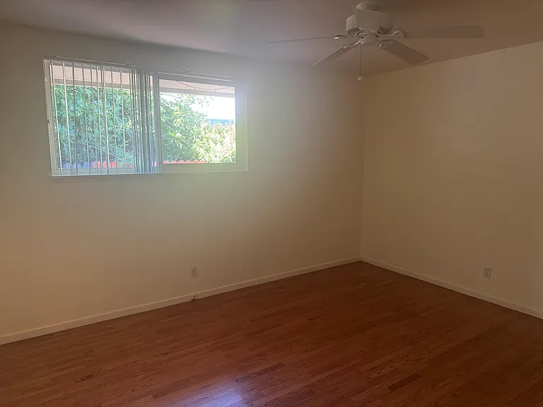 4301 Cottage Way — Photo 10