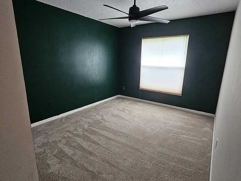 8201 Shay Lynn Ct — Photo 10
