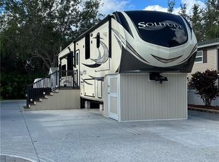 1482 Diamond Lake Cir, Naples, FL 34114