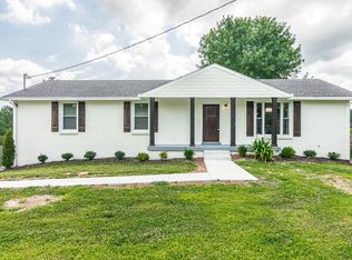 196 Roberta Dr, Hendersonville, TN 37075