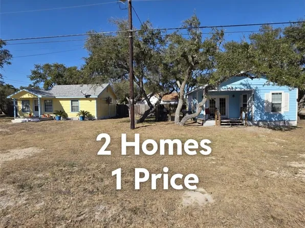 112 E Linden St, Rockport, TX 78382