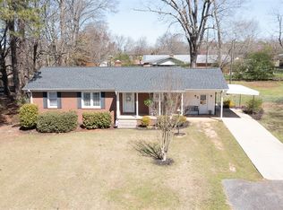 316 Clinkscales St, Iva, SC 29655