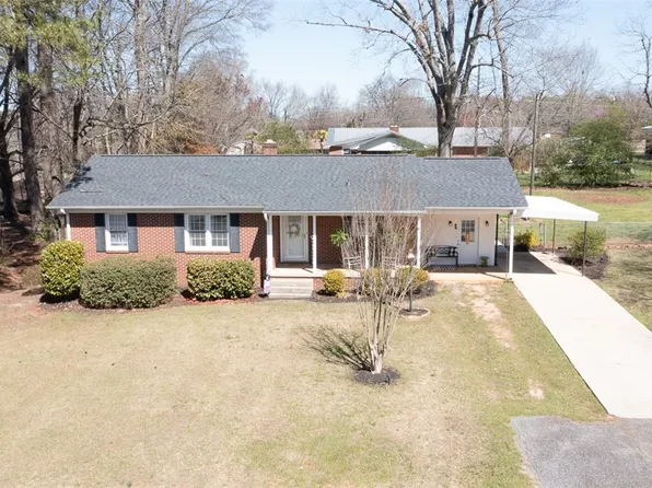 316 Clinkscales St, Iva, SC 29655