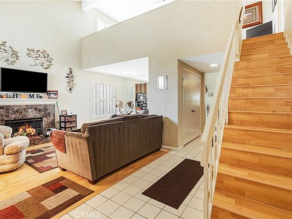 3rd image of 5466 W Pinehurst Dr