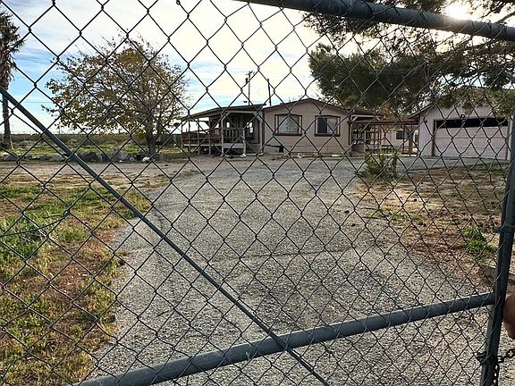 2nd image of 30401 Aerospace Hwy