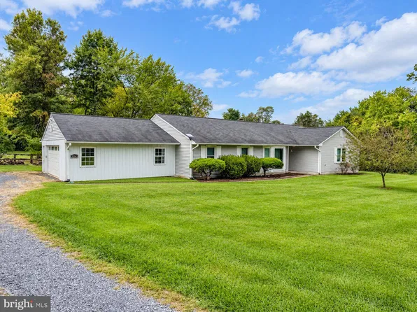 35143 Rosecroft Ln, Middleburg, VA 20117