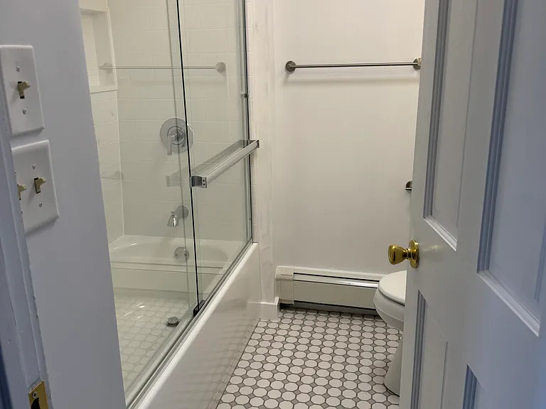 52 Parsonage St #R — Photo 4