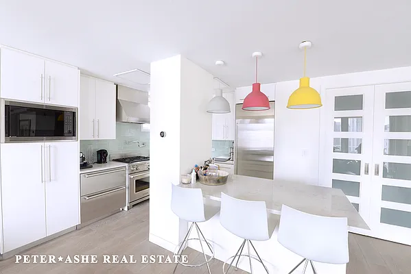 Rented by Peter Ashe | media 33