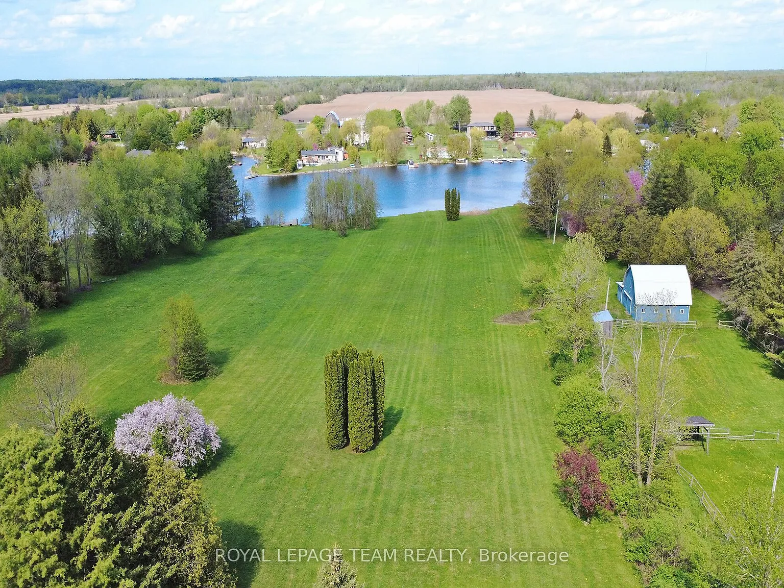 3 bed, $4,900 — Photo 2
