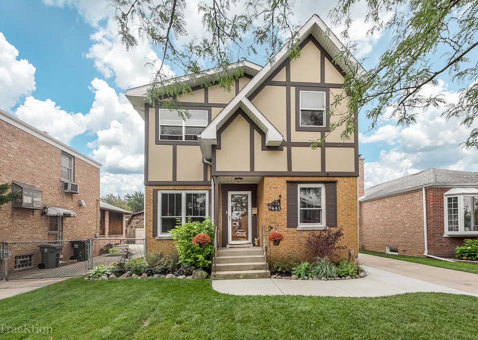 1st image of 7441 W Carmen Ave
