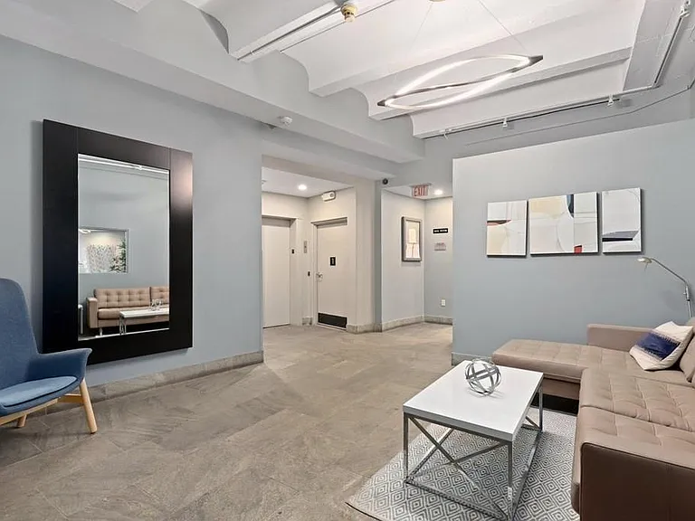 12 Stoneholm St #328 — Photo 13