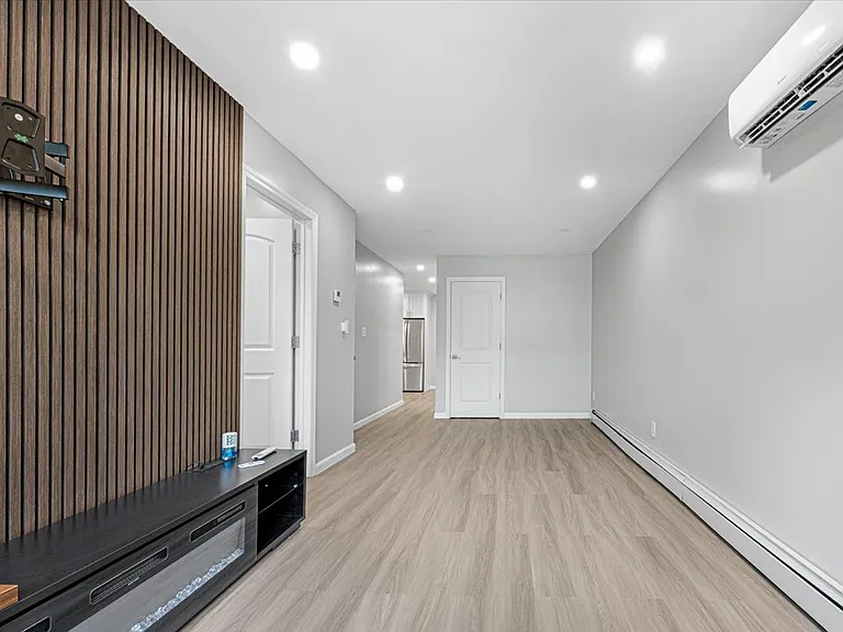1425 Prospect Pl #2 — Photo 5