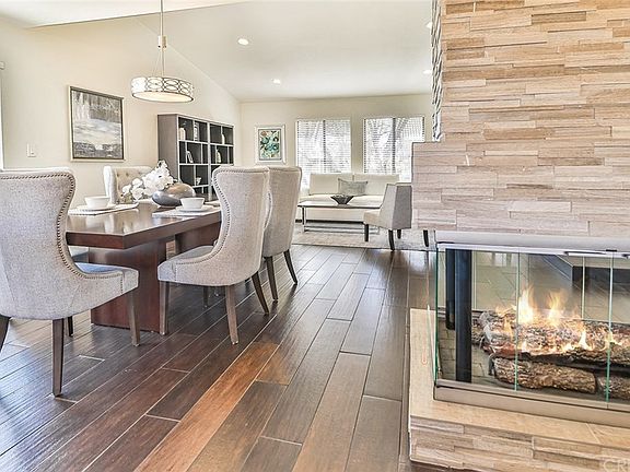 5th image of 878 Rim Crest Dr
