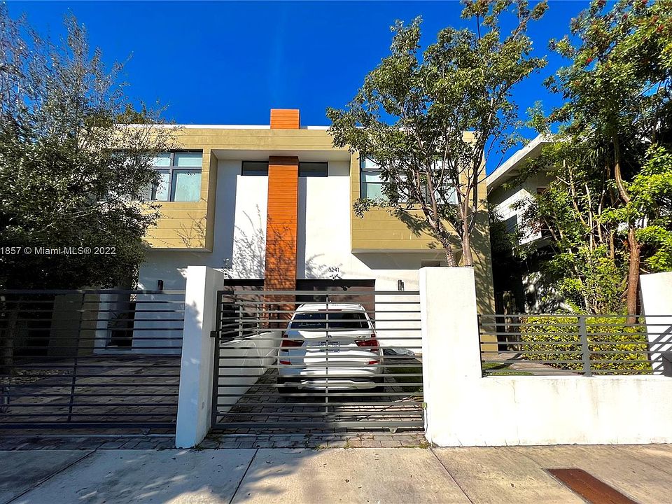 1st image of 3241 Percival Ave #3241