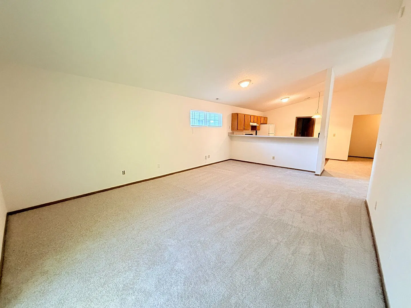 Now Showing: 3 Bedroom/2 Bathroom Home Located At 4516 Riverbrook Ln. In Indianapolis, In. — Photo 4