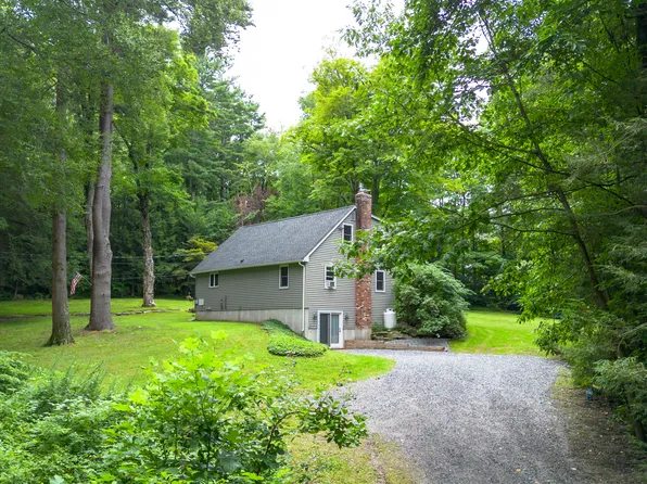 659 West Hill Road, New Hartford, CT 06057