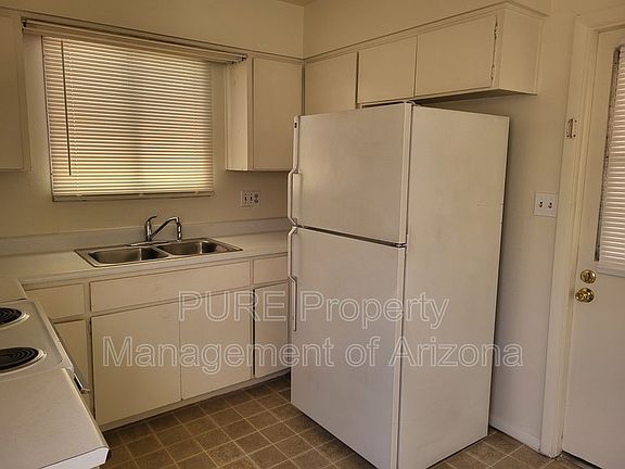 5th image of 8409 E Heatherbrae Dr