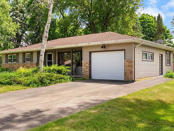 2nd image of 5319 Autumn Ln