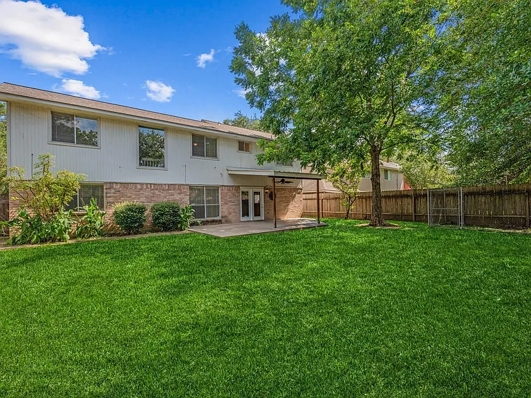 4311 Piney Creek Ln — Photo 26