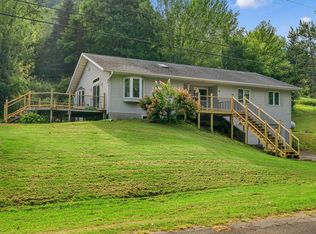 N2871 Smith Valley Rd, La Crosse, WI 54601