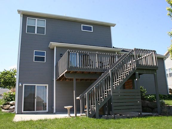 4th image of 342 E Chapel Royal Dr