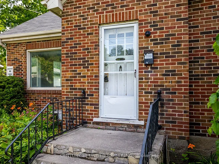 878 Chemong Rd — Photo 3