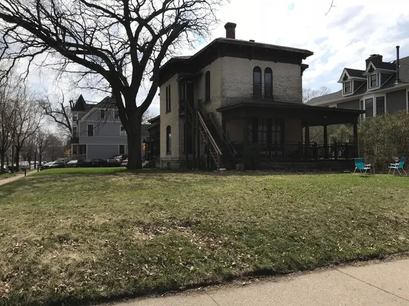 622 5th St SE, Minneapolis, MN