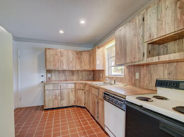1917 N Swinton Ave, Delray Beach, FL 33444