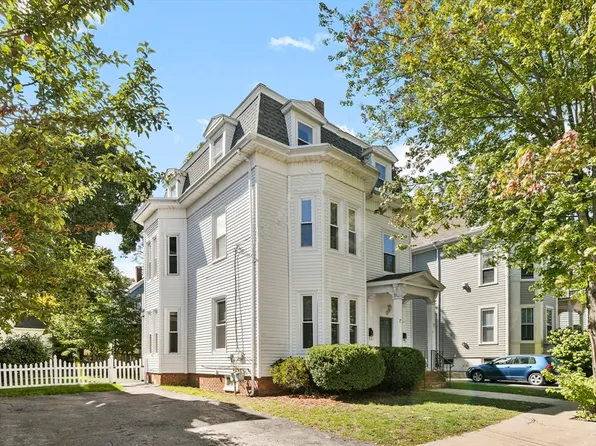 14 Grand View Ave, Somerville, MA 02143