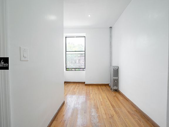 5th image of 448 Hancock St #3A