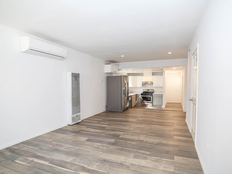 1st image of 1938 18th St APT B
