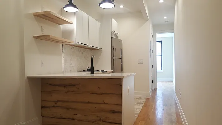 Rented by Nest Seekers International | media 25