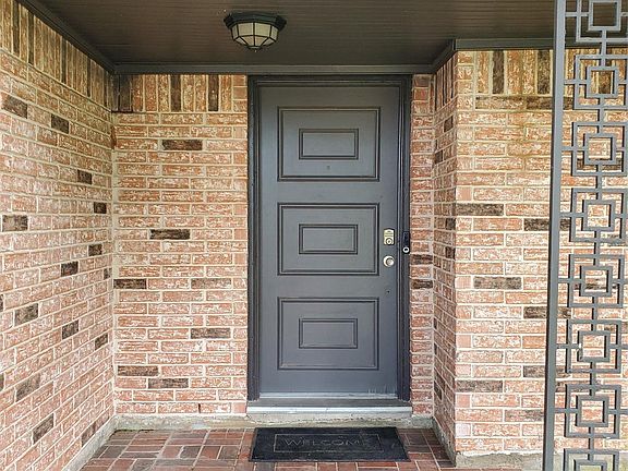 2nd image of 305 Hereford Rd