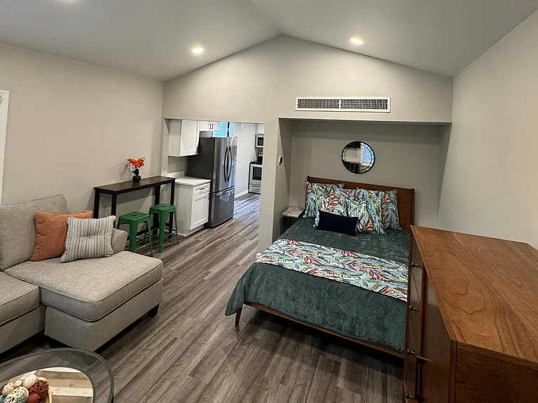 Brandywine Crossing Apartments — Photo 20