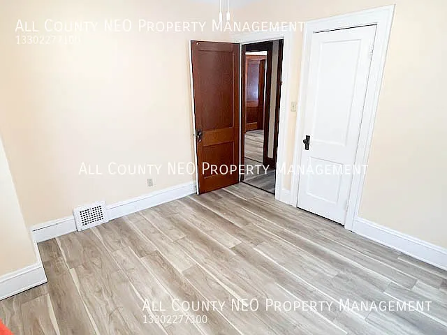 4928 E 84th St — Photo 15