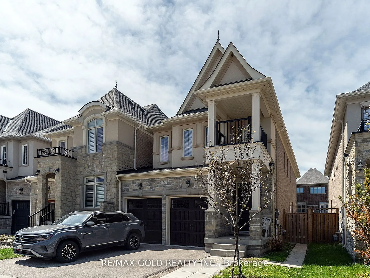 4 bed, $3,300 — Photo 2