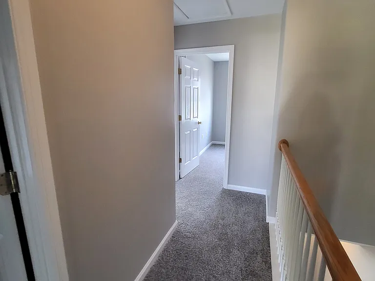 114 Vince Dr — Photo 43
