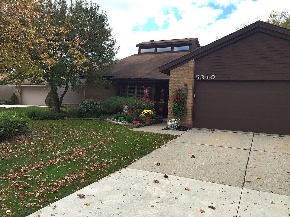 1st image of 5340 Isle Royal Ct #1