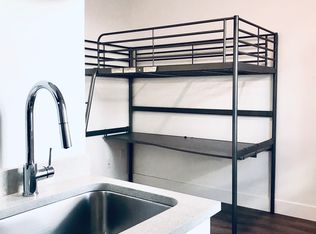 116 Hastings St W #307, Vancouver, BC